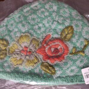 Sundance Wren Song knit fleece lined hat beanie NWT floral embroidery beads